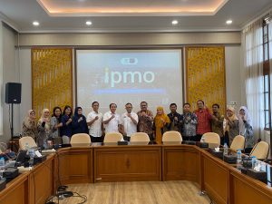 UMS Gali Strategi Sukses Pengelolaan Sentra KI dan Komersialisasi Riset di UGM